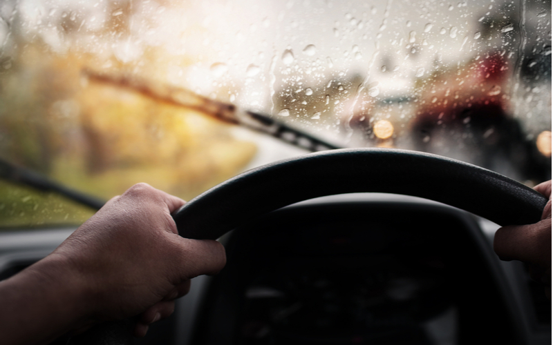 5 Important Tips for Driving Safely in Heavy Rain