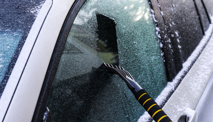 Easy Window Care Tips For Clear Winter Driving
